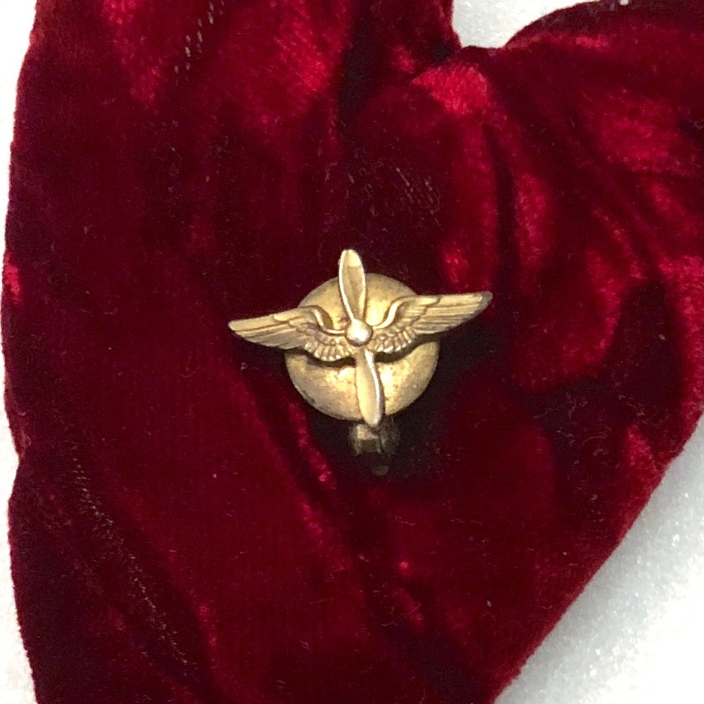 Vintage Clasp of Wing + Propeller Insignia